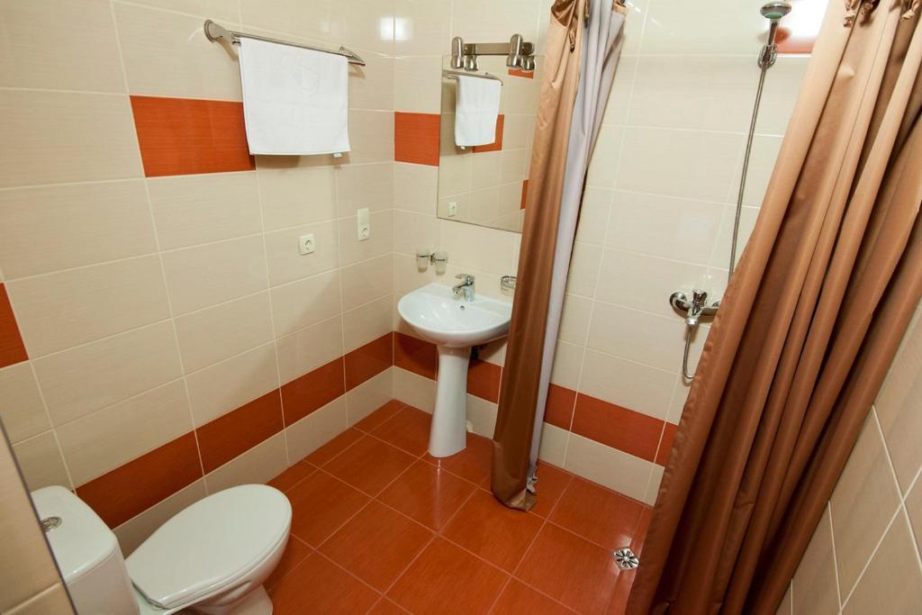 Otel 12 3*
